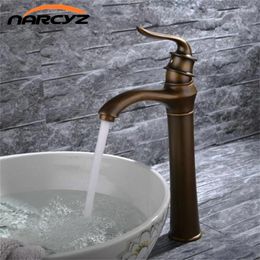 Bathroom Sink Faucets Good Quality Deck Mounted Single Handle Gold Basin & Cold Mixer Tap Faucet XT951