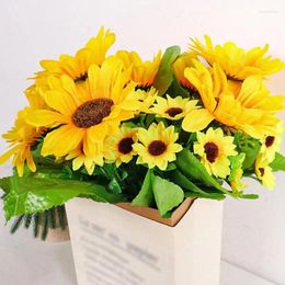 Decorative Flowers Artificial Sunflower Bouquet WeddingTable Centerpieces Flower Arrangement ORNAMENTS Thanksgiving Supplies Home Decor