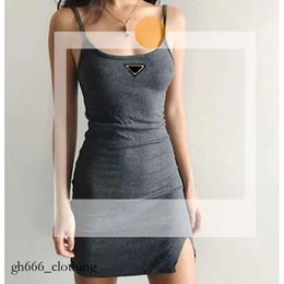 New Woman Casual Dresses Sleeveless with Thin Sling Summer Womens Slim Dress Designer Women Long Tees 604