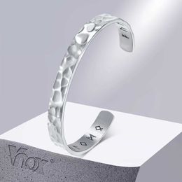 Chain Vnox Norse Viking Mens Bracelet Handmade Hammered Stainless Steel Cuff Bracelet Rock Punk Gift Jewellery Q240401