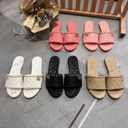 designer sandals slippers Interlocking C Quilted Chain Buckle Women Slides Paris France Famous Summer Mule Casual Home House Slider Flip Flops Matelasse Flats 2024