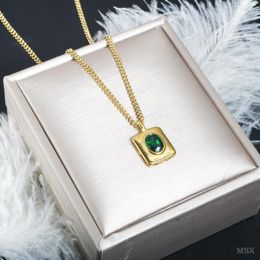 Pendant Necklaces French Chic Emerald Crystal Square Necklace Light Luxury Retro Gold Colour Stainless Steel Chain Women Neck Jewellery Gift