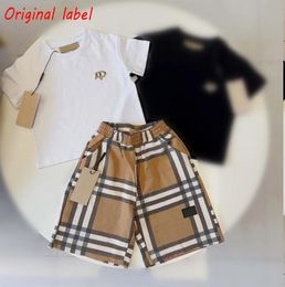 Designer baby Plaid kids Tshirts Shorts Sets toddler Boys Girls Clothing set Clothes Summer white black Luxury Tracksuit youth Sportsuit