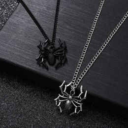 Pendant Necklaces Punk Spider Necklace for Women Men Vintage Simulated Insect Charm Street Style Choker Necklace DIY Jewellery Party Gifts 2023 240330