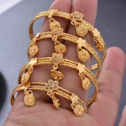 Bangles 4pcs/lot Gold Colour Bangle for Girls/Baby/Kids Charm Gypsophila Bracelet Bells Flower Jewellery Child Christmas Gifts Cuff