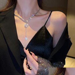 Pendant Necklaces Luxury Stainless Steel Snowflake Necklace For Women Fashion Sparkling Rhinestones Exquisite Party Jewelry Drop Deliv Dh4Ep