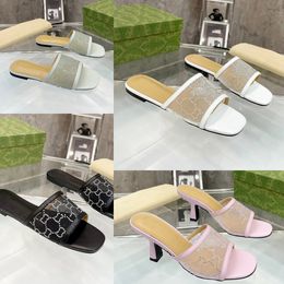 2024 Designer Women New style Slippers printing ventilate Sandal bottom fashion house slipper wear beach Summer Flat coolness Slipper size35-42