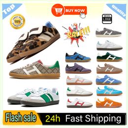 Designer Shoes casual shoes platform bold Pink Glow Pulse Mint Pink Core Black White Solar Super Pop Pink Almost Yellow men Sports Sneakers