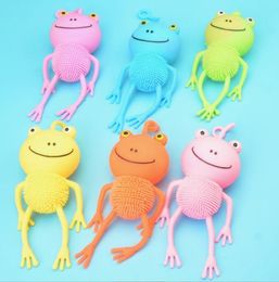 Creative Funny Toy Squishy Frog Toy Flashing Soft furry ball Stretchable Rubber Frog Model Spoof Vent Toys for Children Kids Adults Jokes