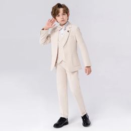 Children Formal Beige Suit Set Boy Blazer Pants Bowtie Clothes Kids Wedding Party Performance Catwalk Show Pogray Costume 240328