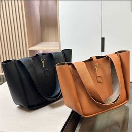 Sell Y-letter Designer Tote Bag Women Large Capacity Shopping Bags Classic Soft Leather Handbag Suede Totes Wallet 231015