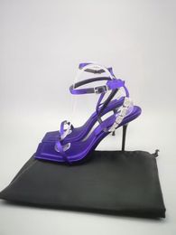 Высокая версия Silk Women's Women's Sandals Sandals Fashion One Line с босыми ногами, скрещенными тарелками для страза