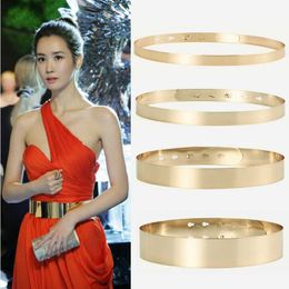 Belts Womens All Metal Mirror Gold and Silver Plate Belt Fashionable Womens Tight Belt Adjustable Waist Belt Q240401