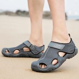 Slippers Men's Large Size Shoes Comfortable Flip-Flop Sandals Men Mesh Casual Shoe Summer Beach Outdoor Flats