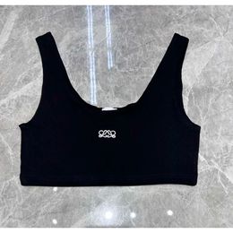 T Shirts Designer Tank Top Hot Knitted Clothing 2024 New Women Knits Tank Top Slim Fit Tops Summer Designer Embroidery Vest Size S-L FZ2404018