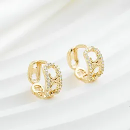 Hoop Earrings Hollow Design Copper 18K Gold Plated Zircon Fashion Jewellery Retro Delicate Girl Niche Ear Buckle