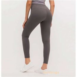 2024 lululemenI Women's Yoga Ladies Active Fiess Wear Girls Running Leggings Gym Slim Align Pants Leggings gkj668