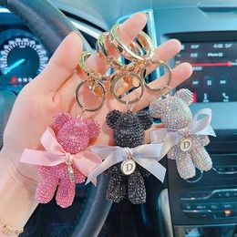 Keychains Lanyards Fashion Full Diamond Medium Violent Bear Car Keychain Creative Letter Big Round Chain Keychain Bag Pendant Doll Girl J240330