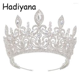 Hair Clips Hadiyana Luxury Bridal Ornaments Crown Fashion Flower Style Women Tiara Wedding Engagement Jewelry Crowns HG6011