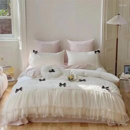 Bedding Sets 100S Egyptian Cotton Romantico Princess Wedding Set Double Lace Ruffles Black Bowknot Quilt Cover Bed Linen Pillow Shams