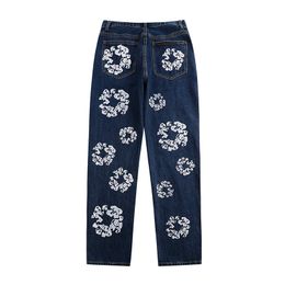 Цветочные джинсы 2024 Мужские роскошные дизайнерские дизайнеры мужские шорты джинсы мужчины джинсы цветочные бриллианты джинсовые ролики короткие мужские джинсы улицы хип -хоп Sxtq Sxtq