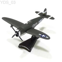 Aircraft Modle Diecast Alloy 1/100 Scale Classic US Thunderbolt P47 aircraft fighter airplane models for collections YQ240401