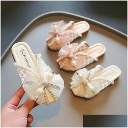 Sandals Children Girls Summer Slipper Princess Style Cute Pearl Mesh Bow Design Soft Bottom Non-Slip Kids Girl Indoor Slippers 240321 Otacw