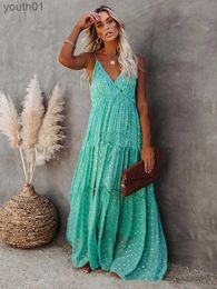 Basic Casual Dresses Summer Sleeveless Long Women V Neck Spaghetti Strap Maxi Dress Boho Backless Pleated Loose Beach Robe Femme yq240402