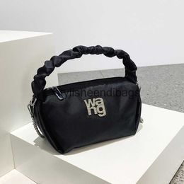 Shoulder Bags 2024 New Folded Cloud Small Square Bag Handbag Lunch Box Fashionable and Versatile Chain Single Crossbody H240401