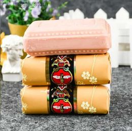 Handmade Soap Hawthorn Flower Soap Hawthorn Jasmine Flower Rose Soap 125G Regular Soap for Bathing and Cleaning Y240401