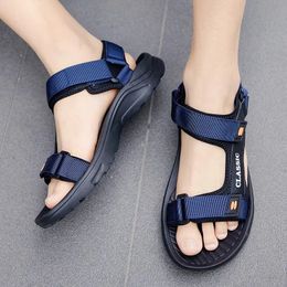 Men Sandals Summer Leisure Beach Holiday Sandals Men Shoes Outdoor Male Retro Comfortable Casual Sandals Men Sneakers 240321