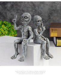 Decorative Figurines Abstract Alien Resin Crafts Decoration Bookcase Interior Home Sculpture Craft Birthday Gift