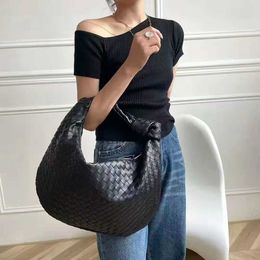 40cm 2024 Dumpling Handheld wallet designer handbag high quality bags Woven Baskets Buns Chaoda genuine leather Cloud Knotted Vegetable luxuries designers women