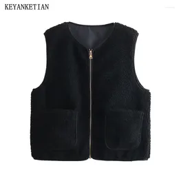 Women's Vests KEYANKETIAN 2024 Launch Lamb Wool Vest Spring Double Pockets Zipper Sleeveless Loose Crop Top Waistcoat Black Coat