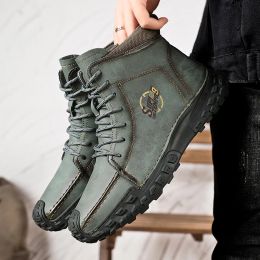 Boots New Winter Leather Men Ankle Boots Super Warm Snow Boots with Fur Men Winter Casual Shoes High Top Motorcycle Boots Waterproof