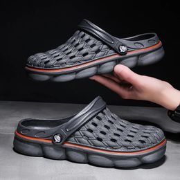 Mens Sandals 2023 Outdoor Beach Wading Slippers for Men Garden Home Clogs Summer Hiking 240328