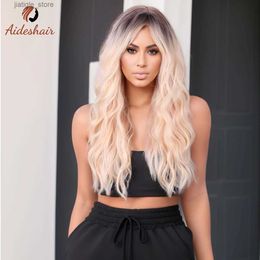 Synthetic Wigs Aideshair Light Gold Highlights Mid-part Curly wig Full Head wig Cosplay Party Wig (26 inches) Y240401