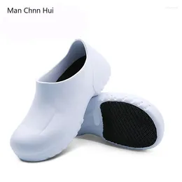 Casual Shoes El Kitchen Men Chef Anti-Slip Wear-Resistant Cook Restaurant Waterproof Oil-proof Working Safety Clogs