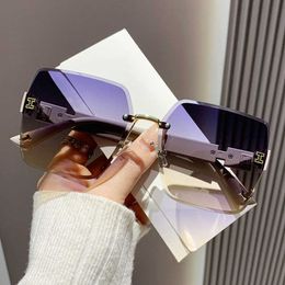 Luxury Designer Sunglasses Online Shop 2023 h Style Small Fragrance Shake Audio Tape Goods Live Ins Red Frameless Fashion Ppdl 9ykh