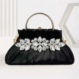 Chic Designer Clutch Bag For High Grade Studded Diamond Shoulder Bags Handle Tote Handbag Celebrities Party Pleated Evening Bags