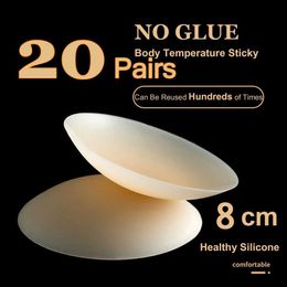 Breast Pad 20 Pairs/Lot 8cm No Glue Nipple Cover No Trace Sticky Plunge Bra Silicone Nubra Accessories Invisible Breast Pads Pasties 240330