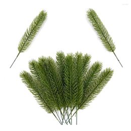 Decorative Flowers 10pcs 22cm Artificial Christmas Tree Pine Branches Plastic Xmas Pines For DIY Garland Wreath Wedding Year Home Table