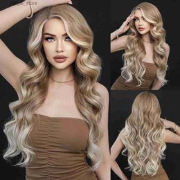 Synthetic Wigs NAMM Long Wavy Light Brown Gradient Beige Lace Wig for Women Daily Cosplay Use Nathural Synthetic Side Part Bangs Wig Y240401