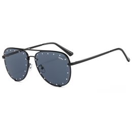 Designer-Quay-Sonnenbrille für Damen, ovale Gläser mit Diamantbrille, Herren-Sonnenbrille mit Metallrahmen der Marke Quay