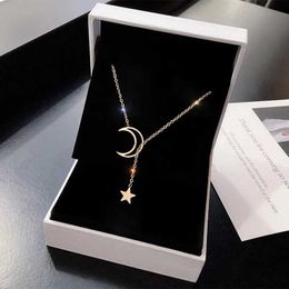 Pendant Necklaces New Simple Moon Star Pendant Choker Necklace Simple Gold Colour Alloy Charm Chain Collares Necklace For Women Party Jewellery 240330