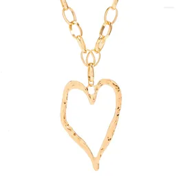 Pendant Necklaces Exaggerated Irregular Pointed Hollow Heart Necklace For Women Vintage Punk Metal Thick O-Chain Choker Neck