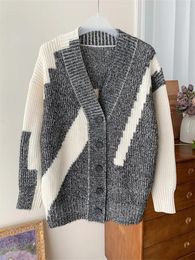 Women's Jackets Women Color Patchwork Wool Blended Sweater 2024 Autumn All-Match Single Breasted V-Neck Long Sleeve Cardigan For Female