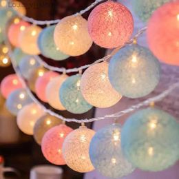 LED Strings 20 Cotton Ball Garland String Lights Christmas Fairy Lighting for Outdoor Holiday Wedding Xmas Party Home Decoration YQ240401