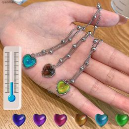 Pendant Necklaces New Mood Necklace Colourful Heart shaped Pendant Temperature Control Colour Change Necklace Stainless Steel Chain Jewellery WomensL2404