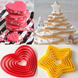 Baking Moulds 6pcs/ Set Christmas Tree Cookie Cutter Mould Xmas Plastic DIY 3D Year Biscuits Gingerbread Mould Maker Stamp Tool